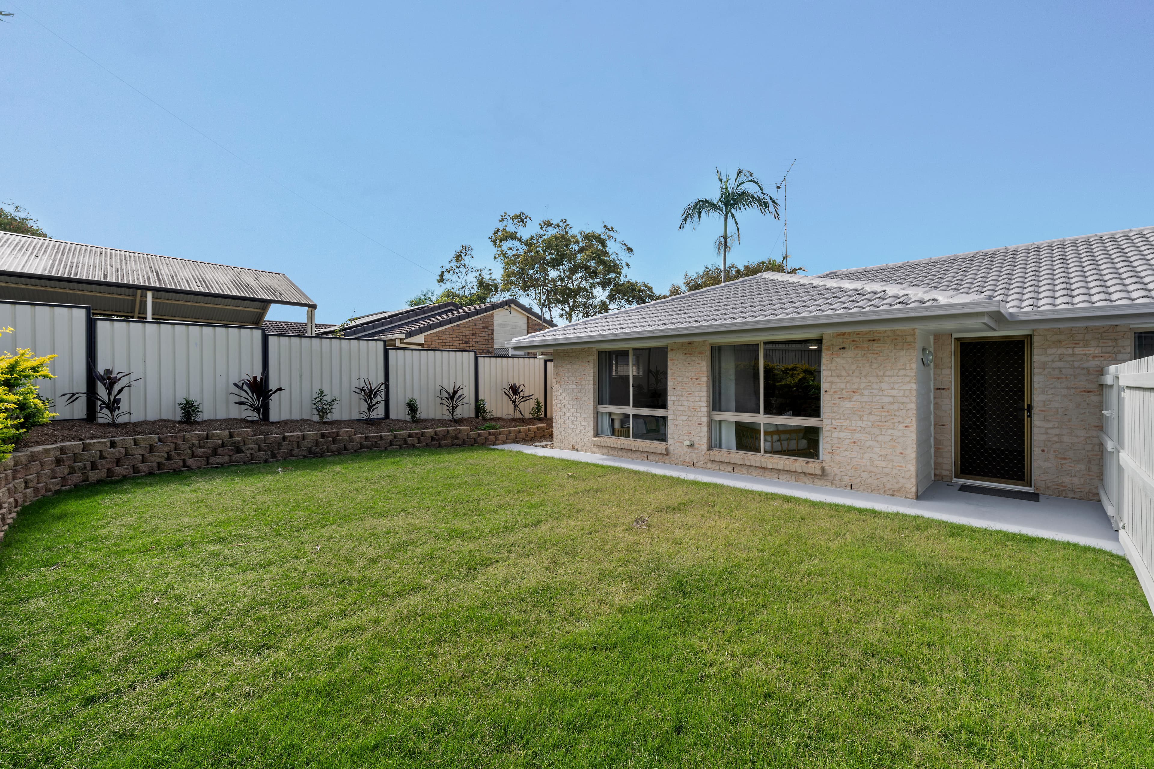 1/104 Benfer Road, Victoria Point, Victoria Point - Image 1