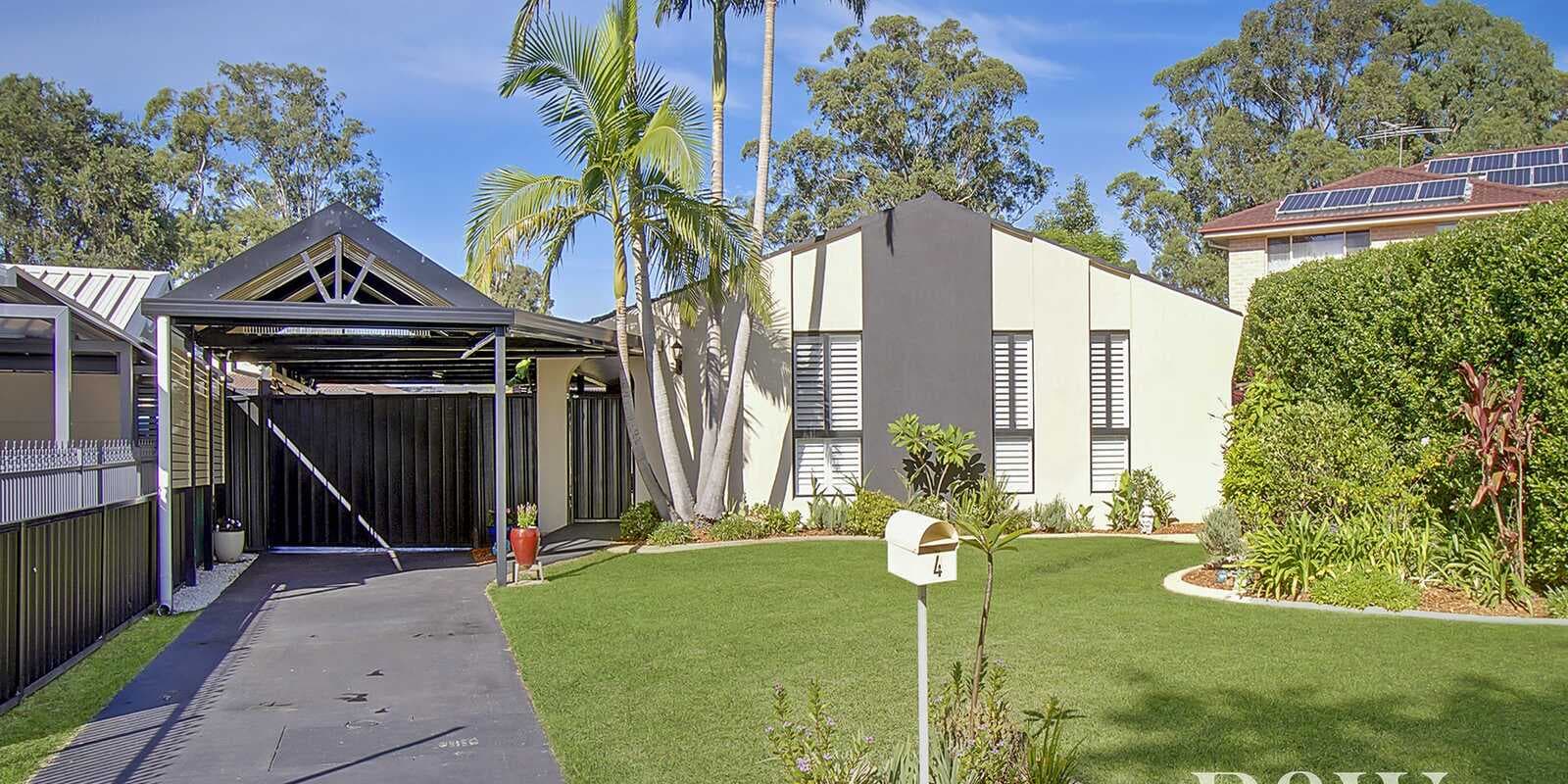 4 Kippax Place St Clair, Clair - Image 1