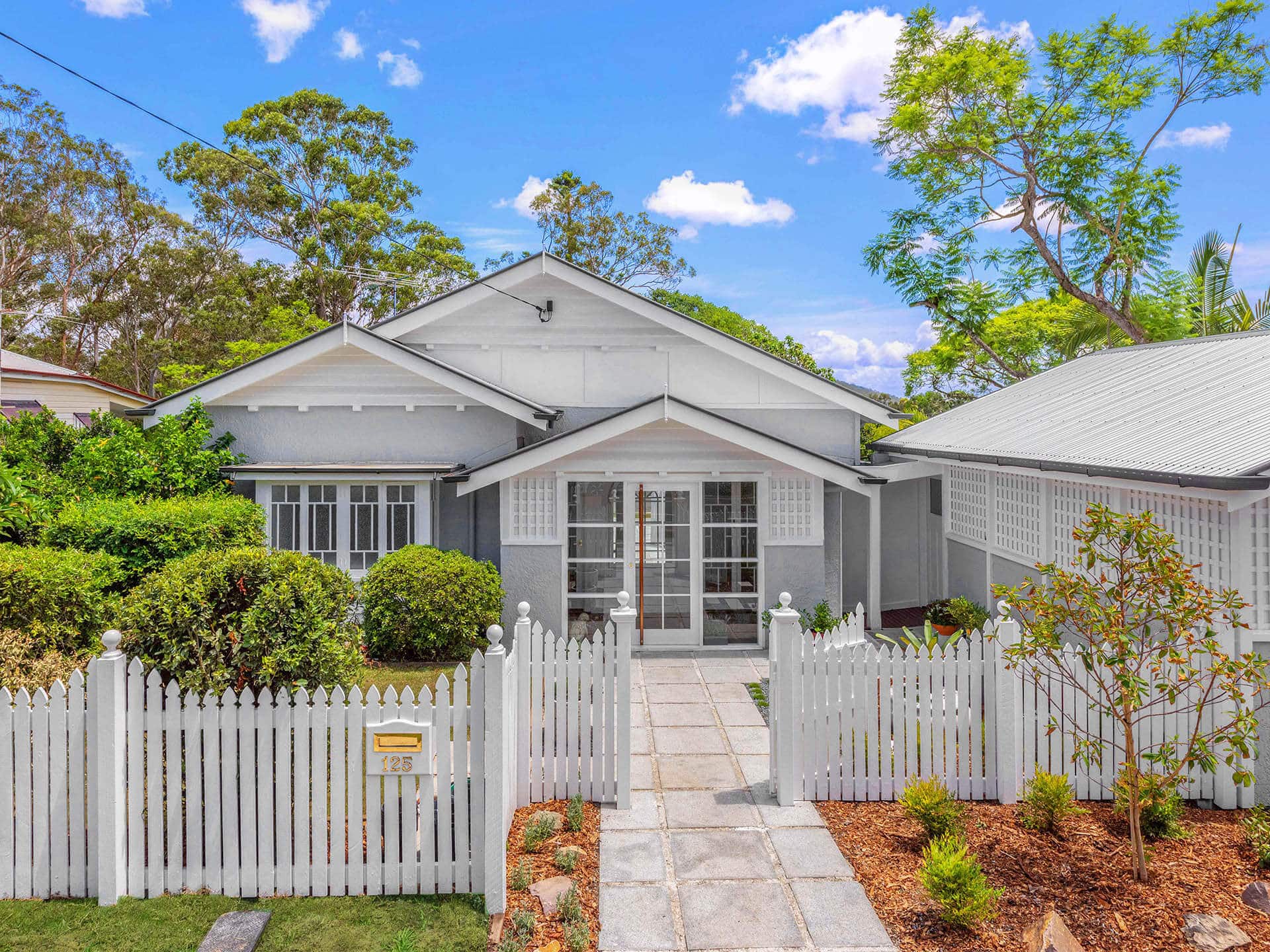 125 Simpson Road Bardon Q 4065, Bardon Q - Image 1