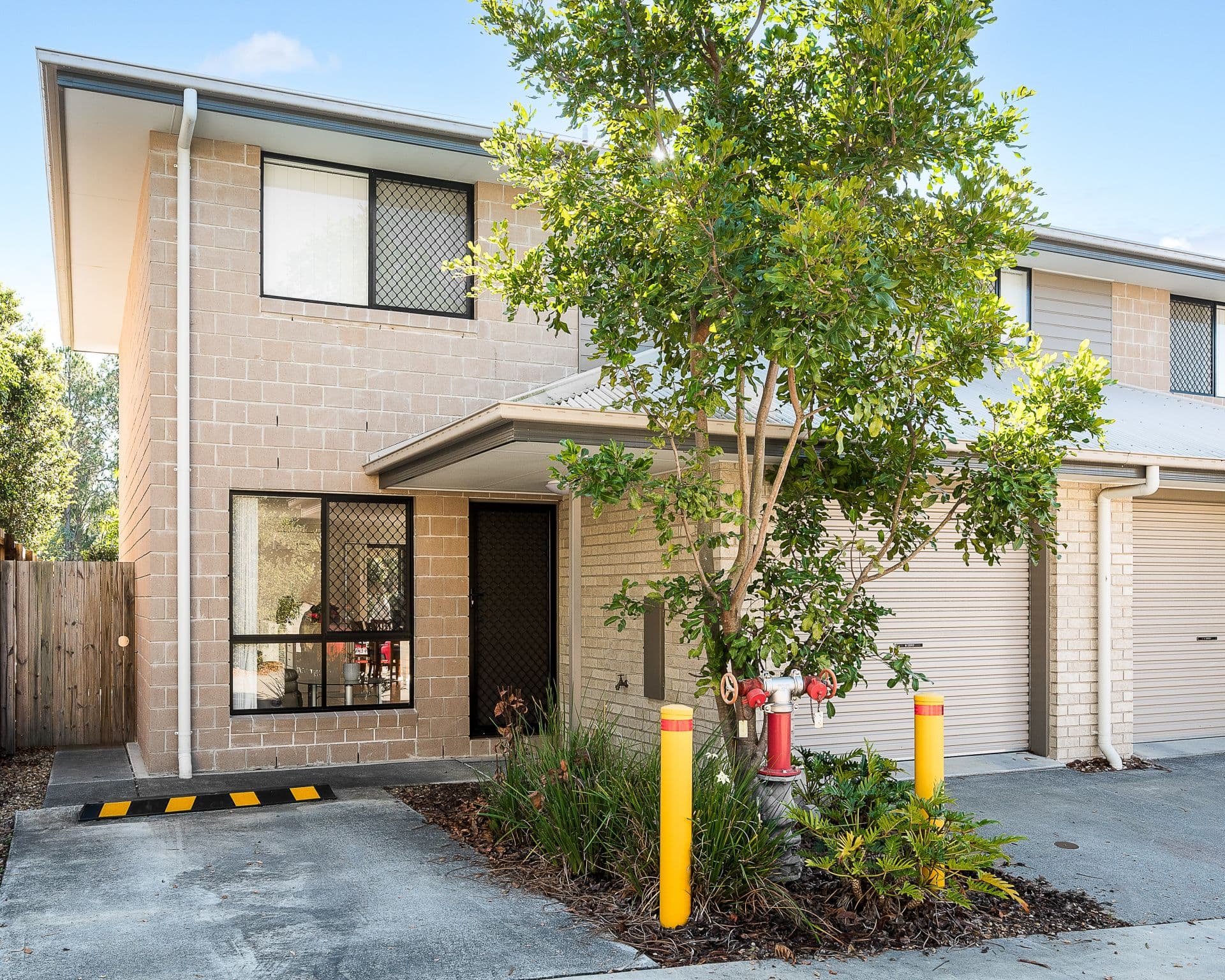 6/8 Wattlebrush Court, Park Ridge, Park Ridge - Image 1