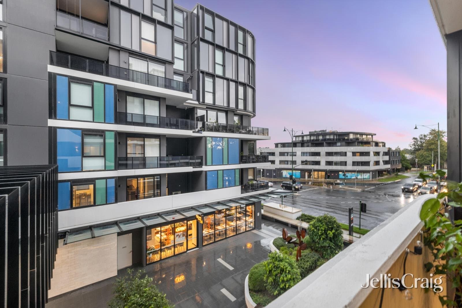 207/166 Whitehorse Road, Blackburn, Blackburn - Image 1