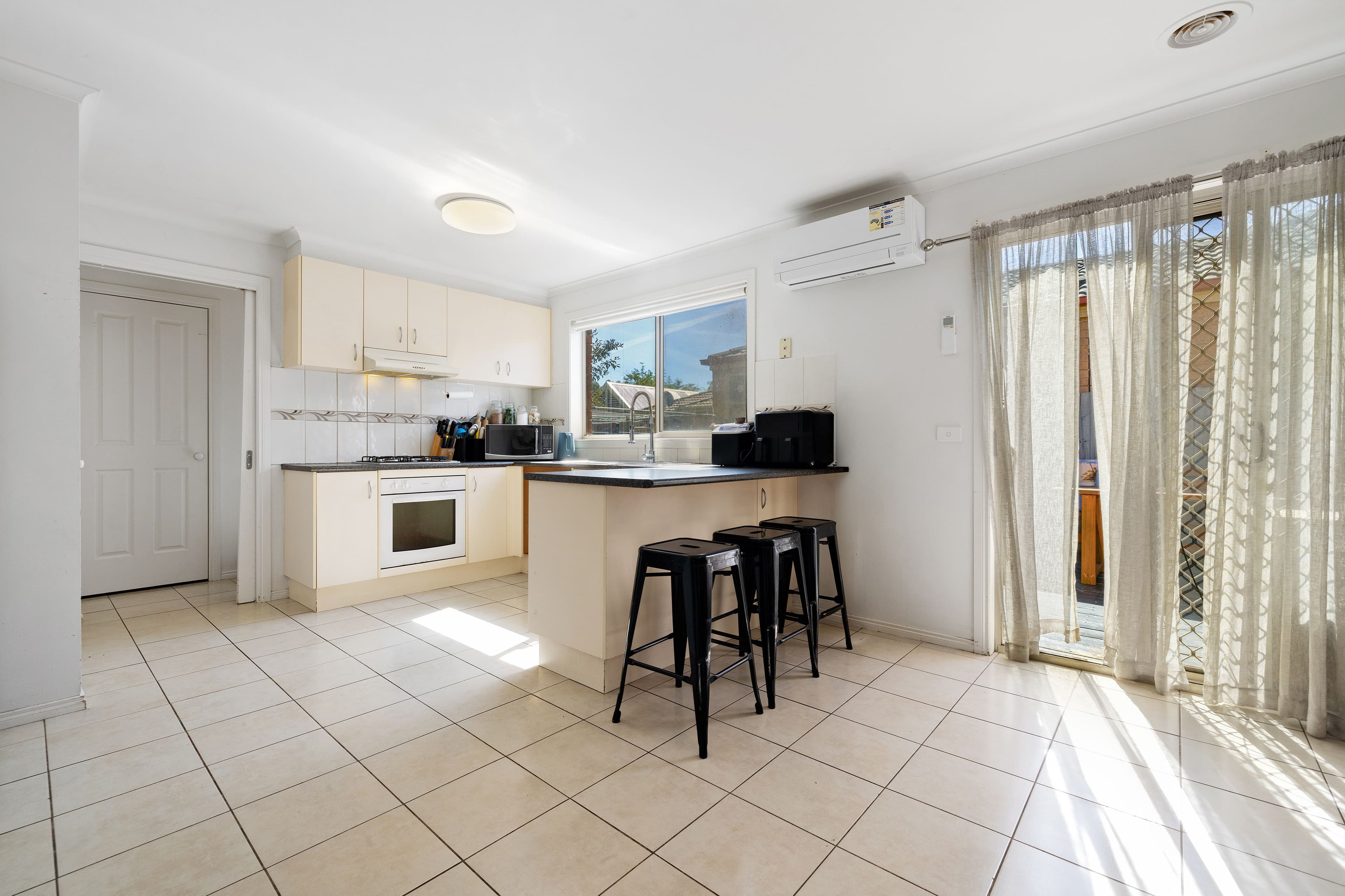 19 Providence Drive, Cranbourne West VIC 3977, Cranbourne West - Image 1