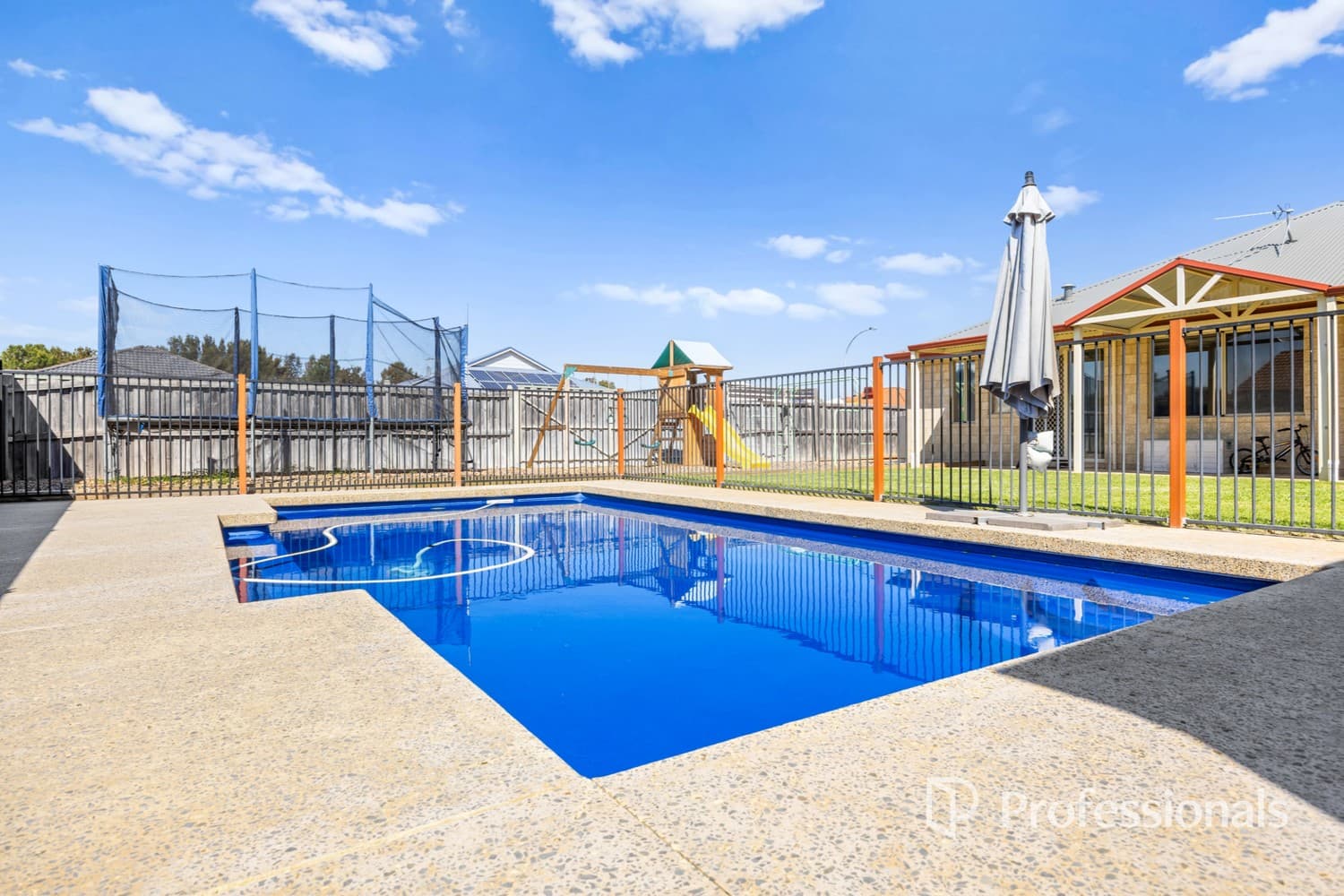 2 Brooklyn Way, Australind WA 6233, Australind - Image 1