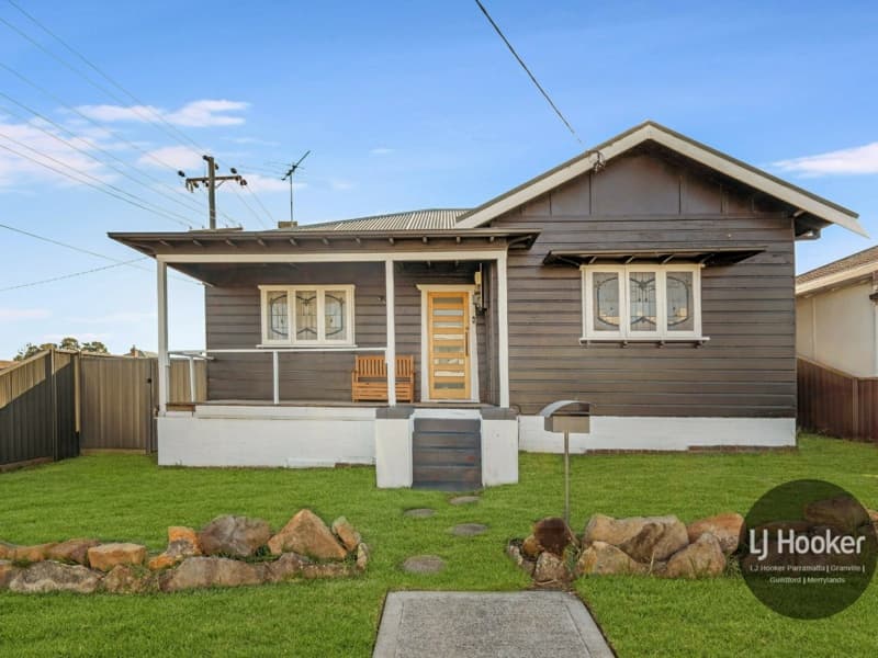21 The Esplanade, Guildford, Guildford - Image 1