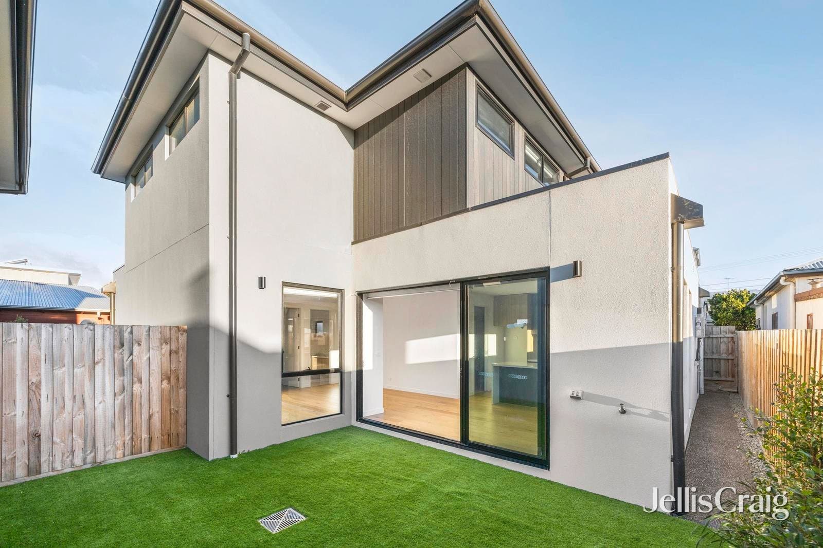 2/74 Britannia Street, Geelong West, Geelong West - Image 1