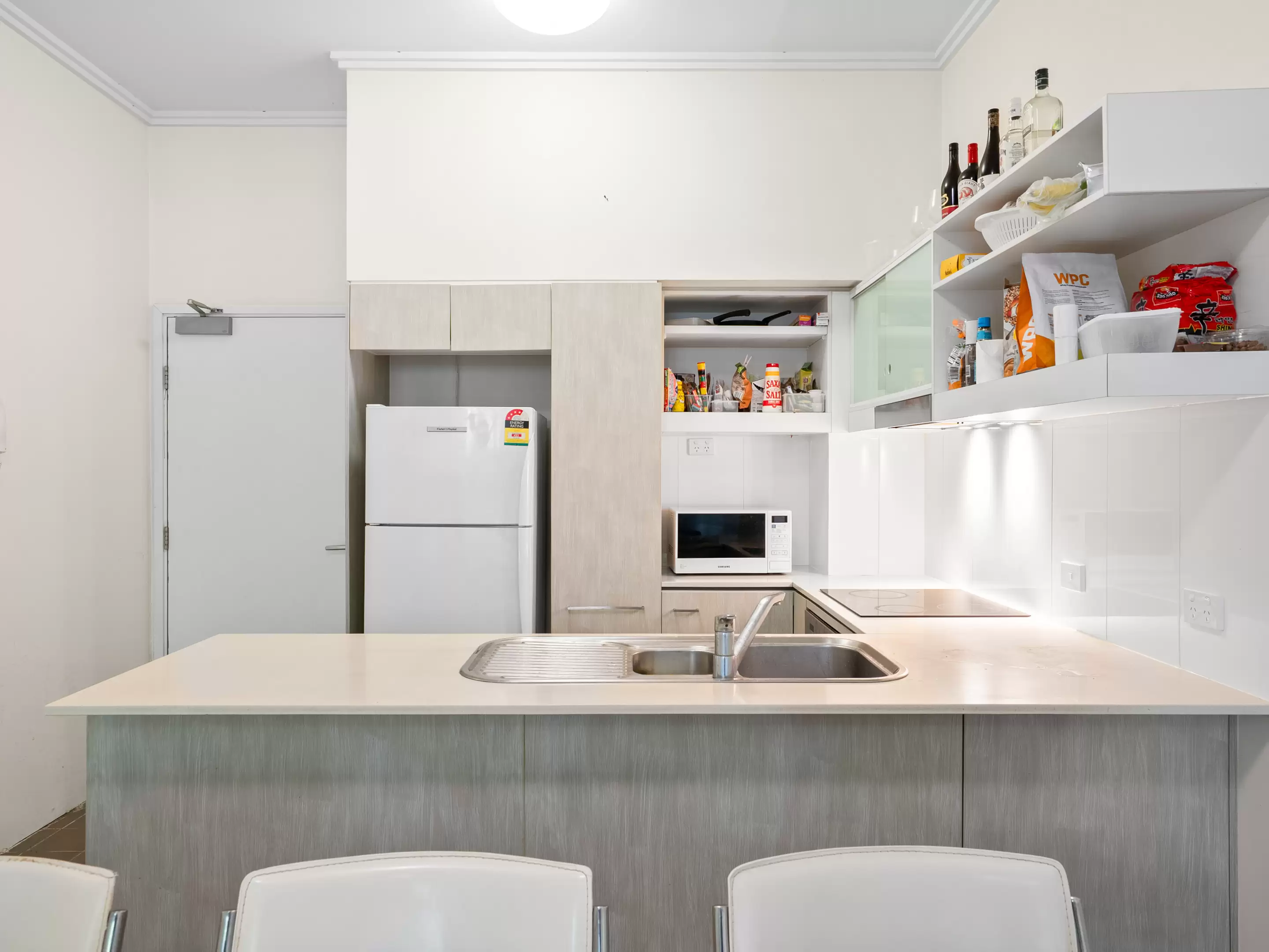 10/62 Cordelia Street, South Brisbane, South Brisbane - Image 1