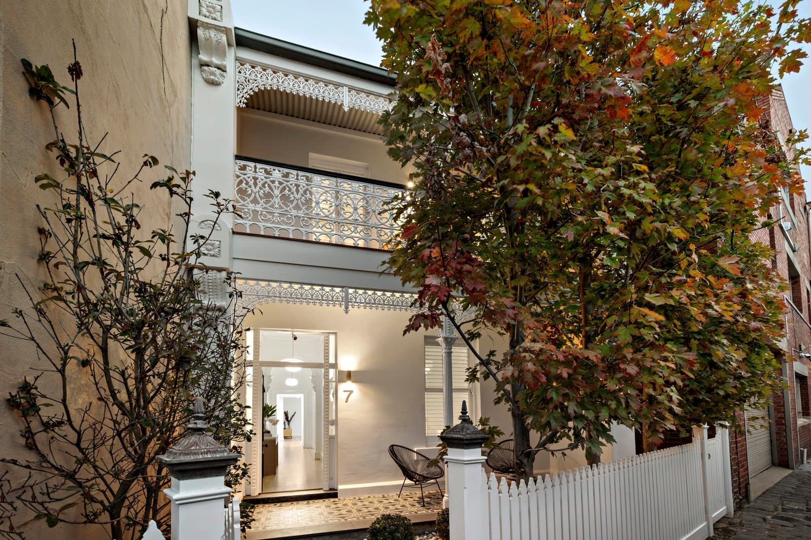 7 Dundas Lane, Albert Park - Image 1