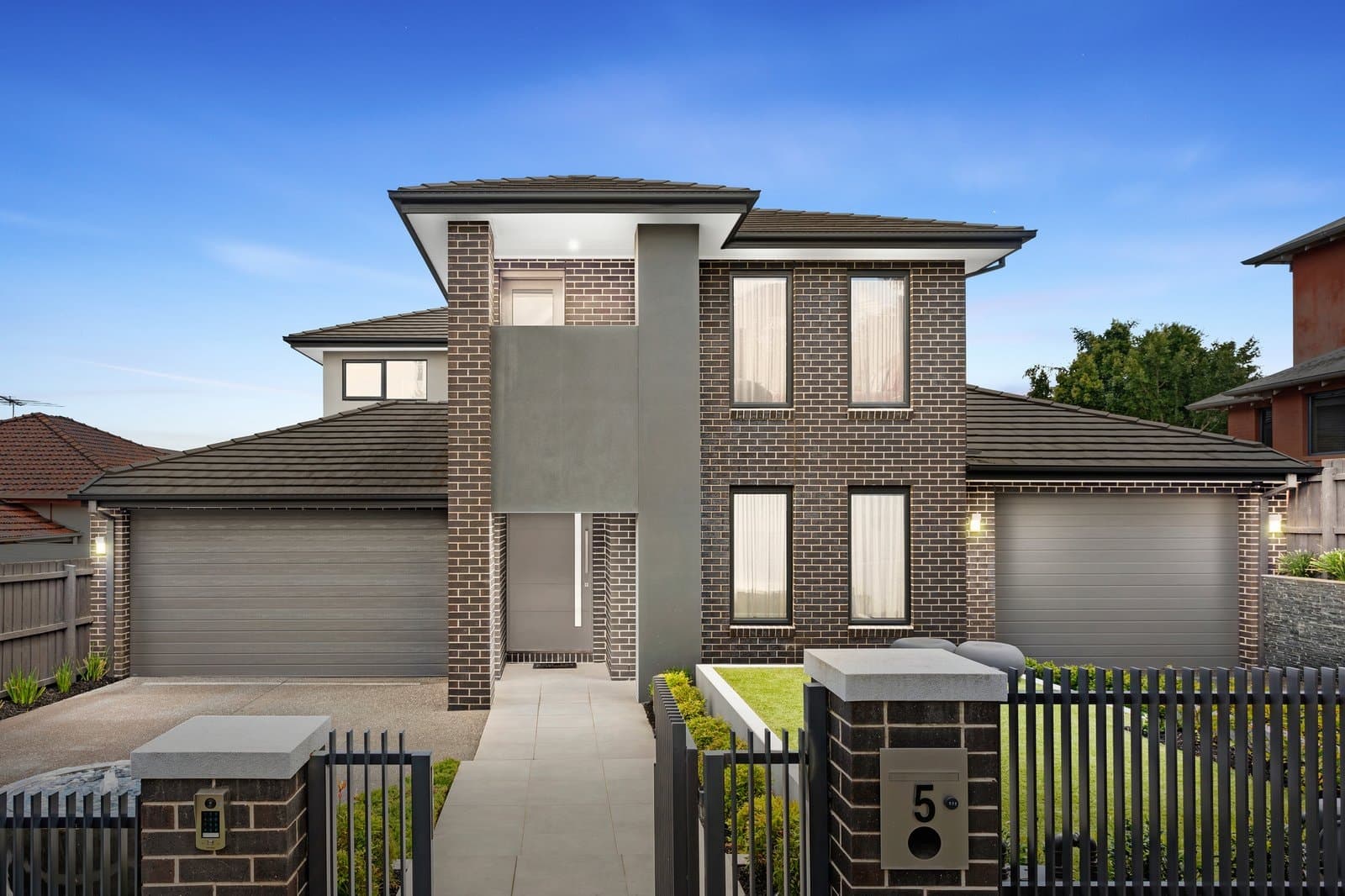 5 Sylvan Crescent, Ashwood - Image 1