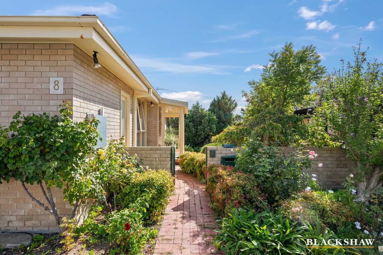 8 Parry Place, Farrer, Farrer - Image 1