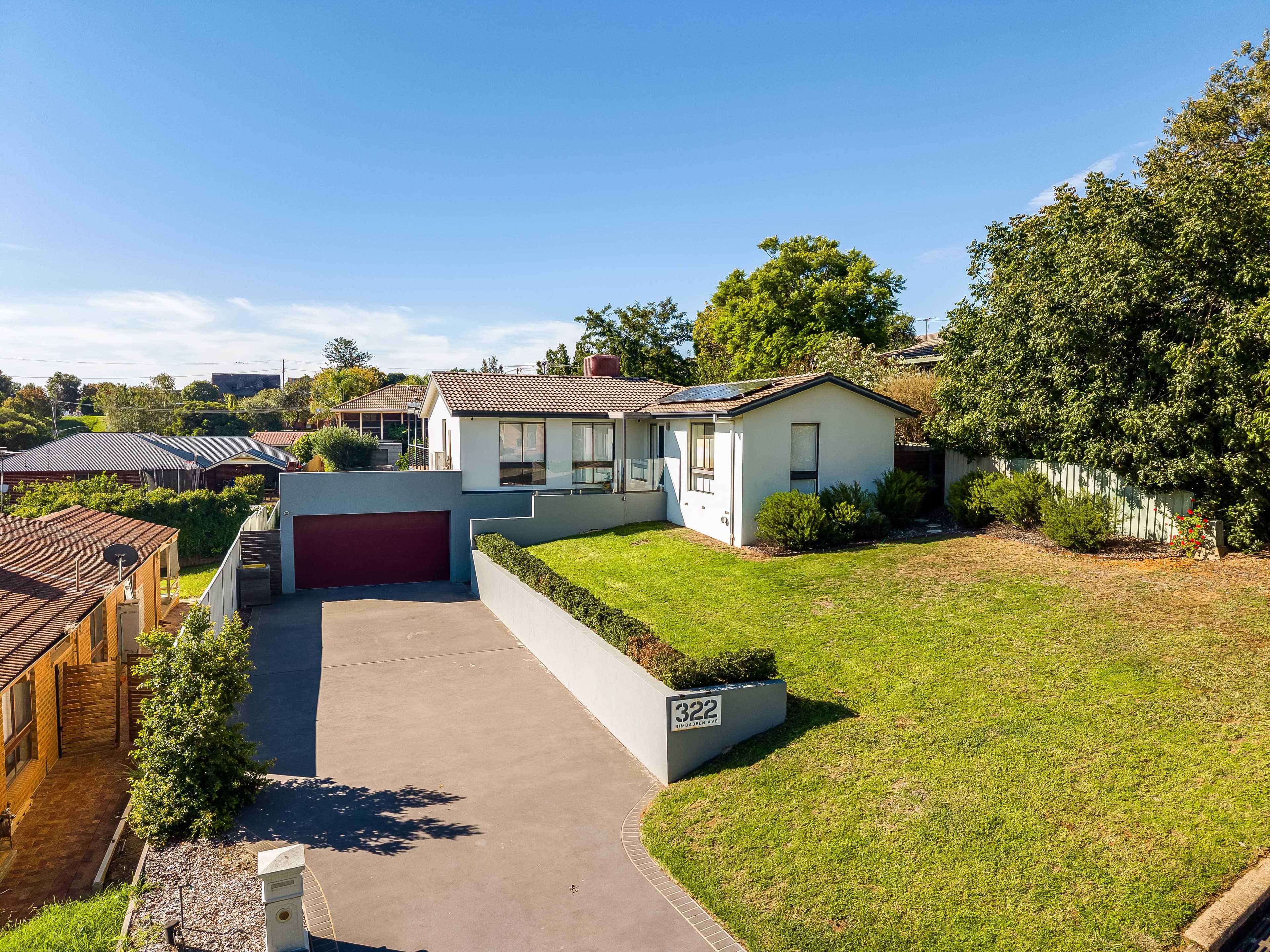 322 Bimbadeen Avenue, East Albury NSW 2640, East Albury - Image 1