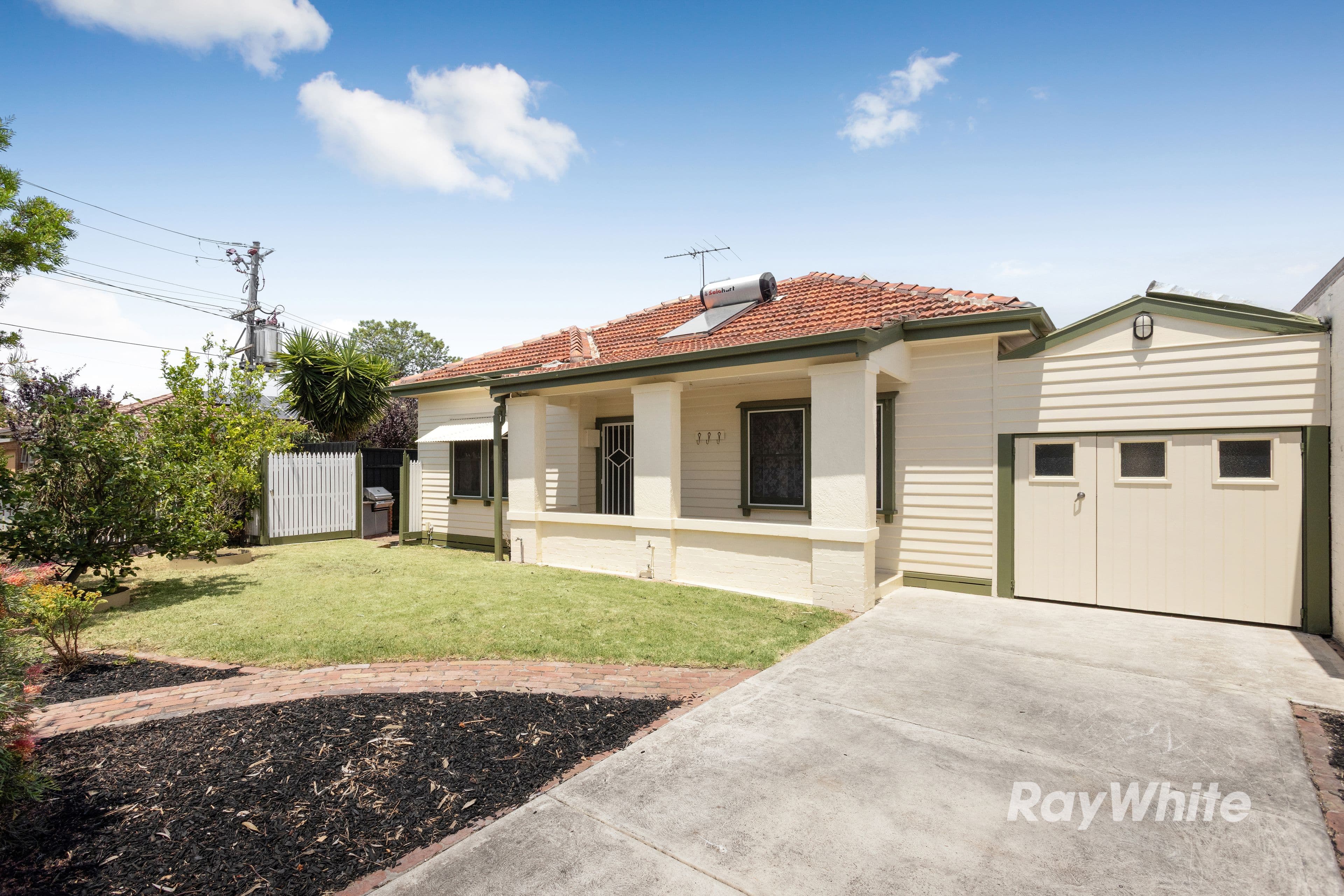 272 McKinnon Road, McKinnon VIC 3204, McKinnon - Image 1