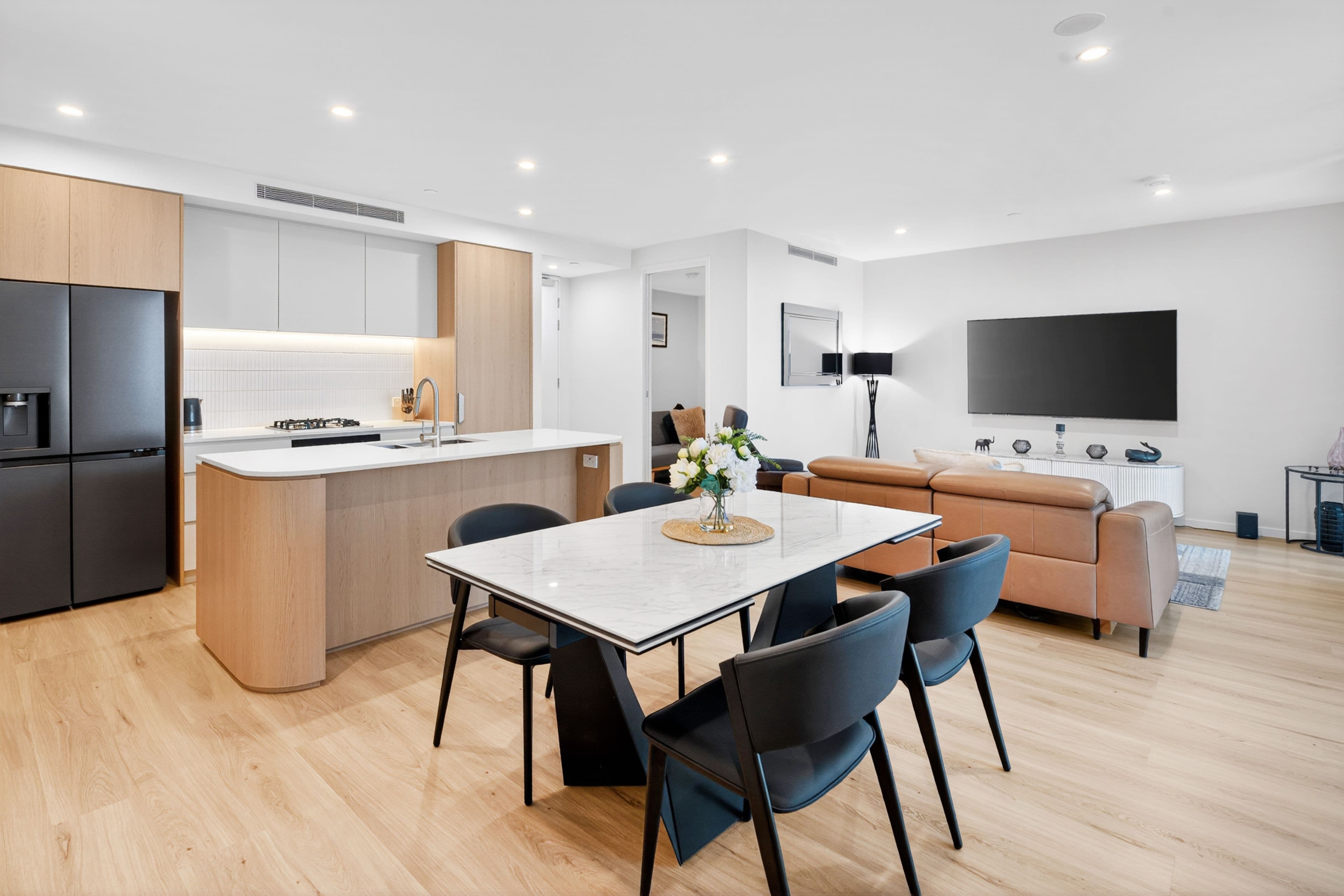 1103/146 Surf Parade, Broadbeach QLD 4218, Broadbeach - Image 1