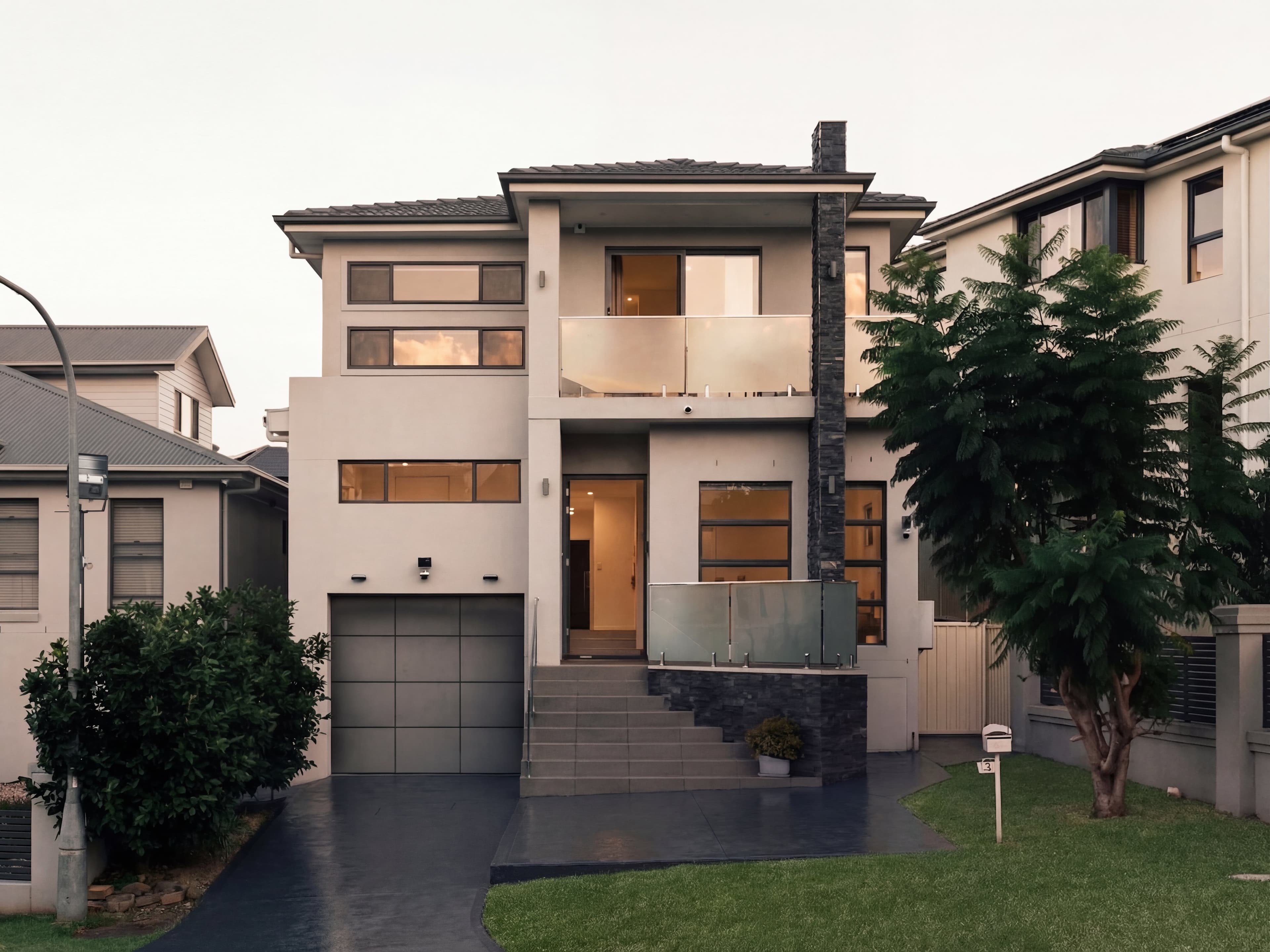 19 Battenberg Close, Cecil Hills - Image 1