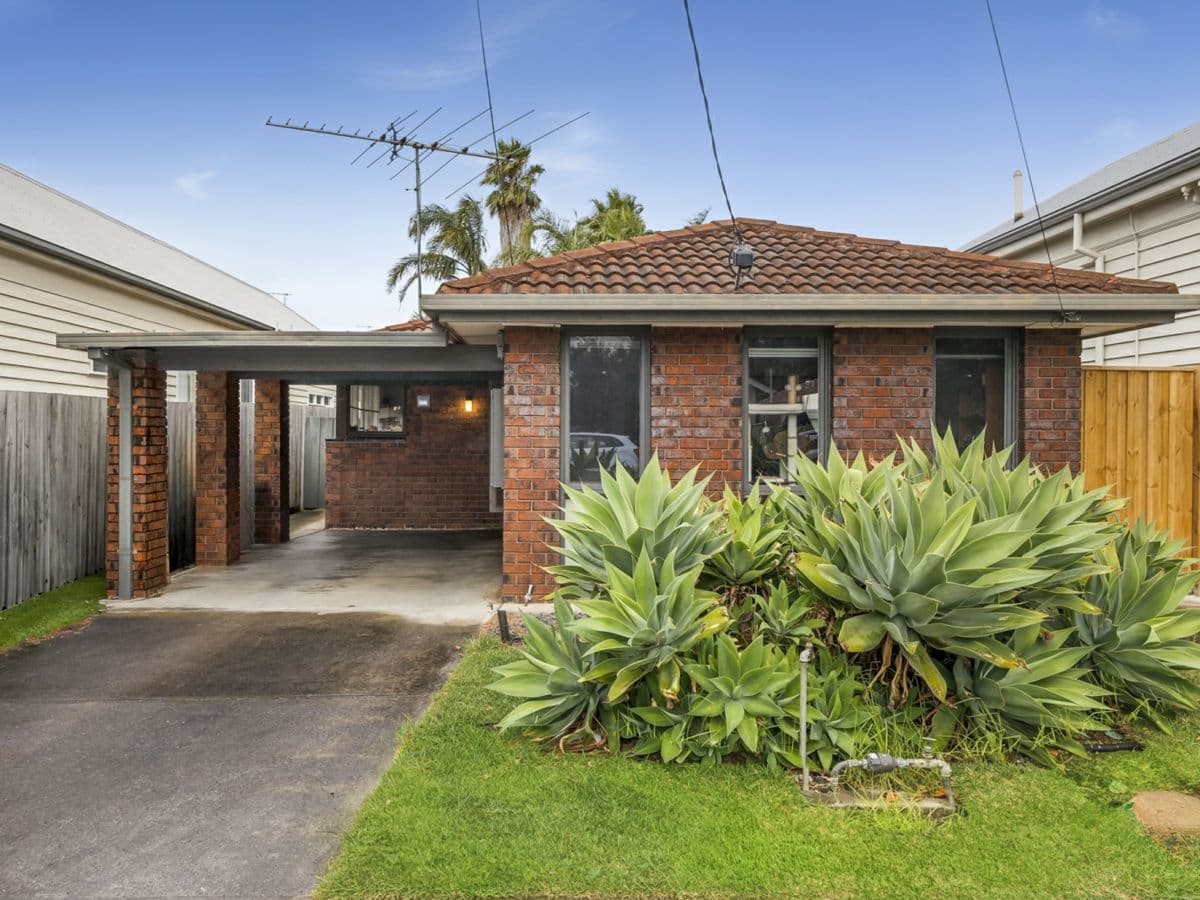 55A Lawton Avenue, GEELONG WEST, Geelong West - Image 1
