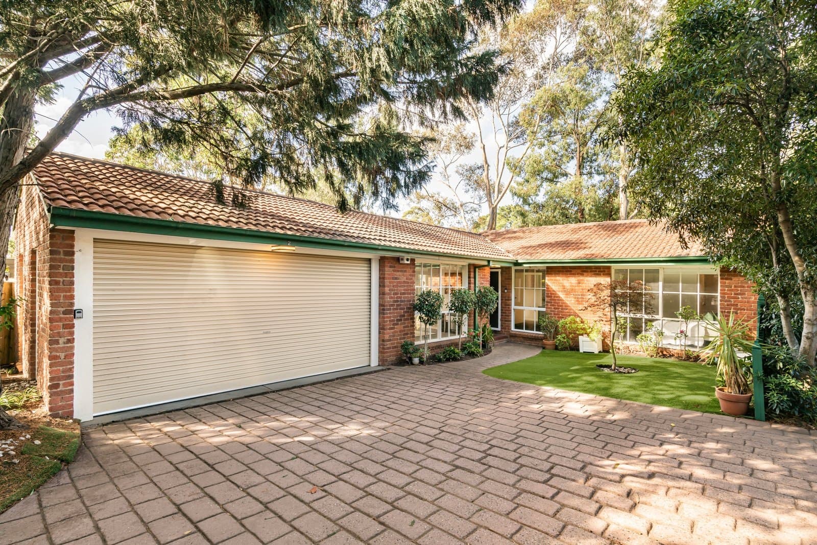 2/2 Fahey Place, Donvale - Image 1