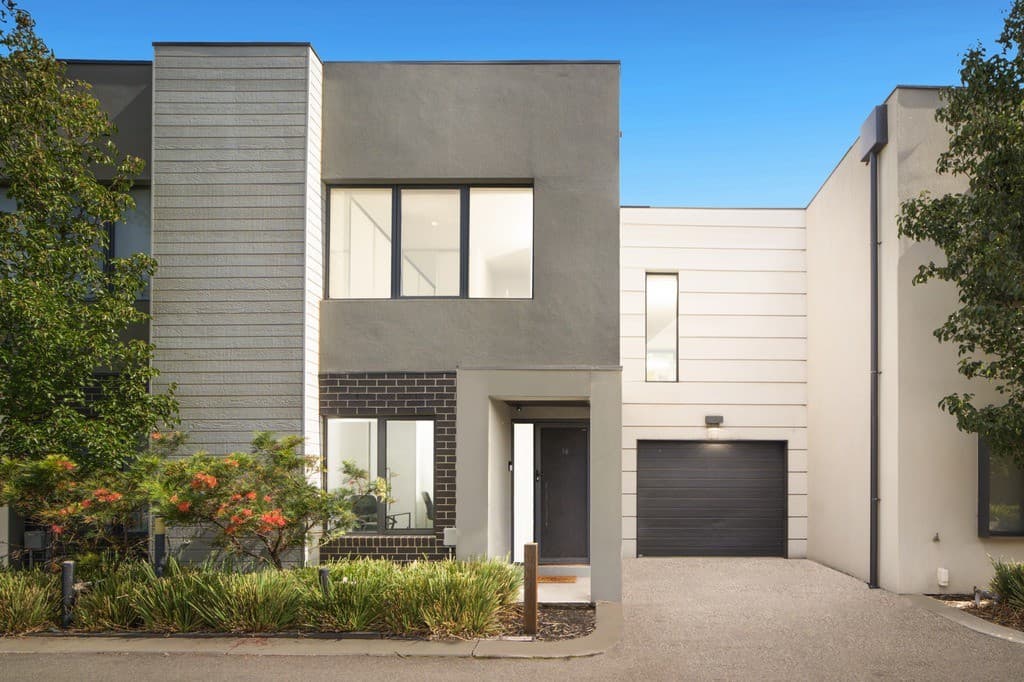 16/47 Waterhaven Boulevard, Point Cook, VIC 3030, Point Cook - Image 1