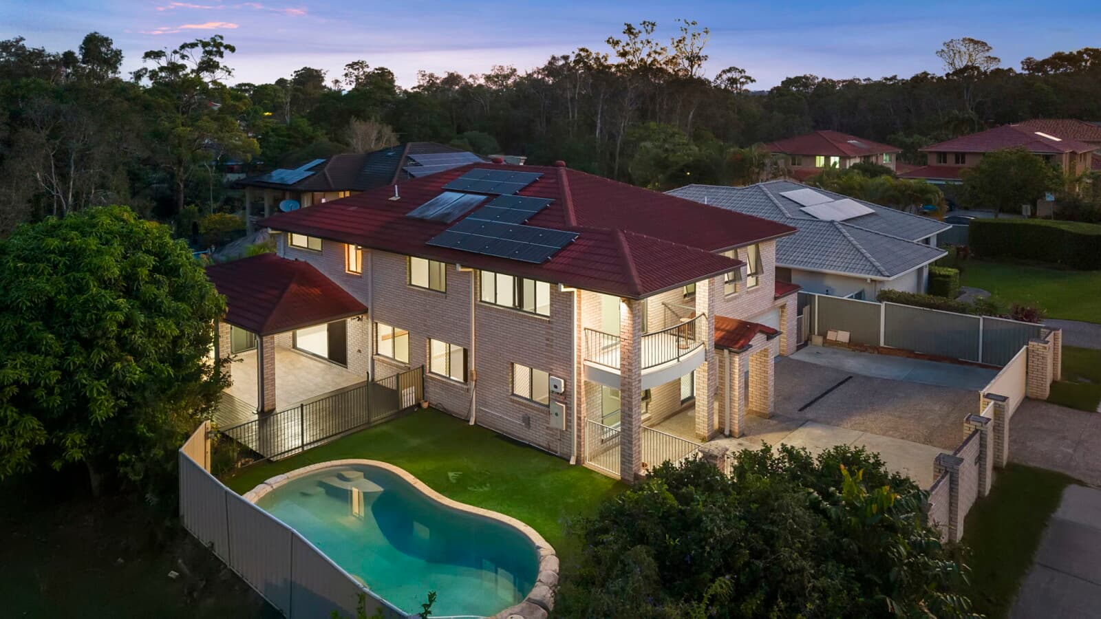 4 Banbrook Court Molendinar QLD 4214, Molendinar - Image 1