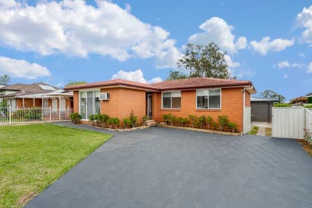 208 & 208A Hill End Road, Doonside - Image 1
