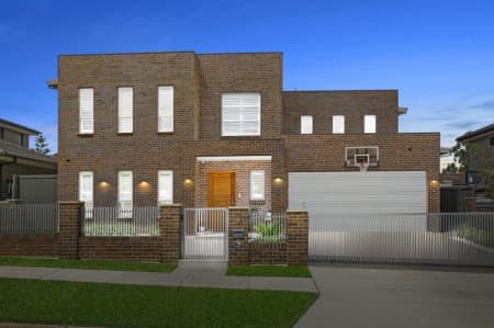 8 Brett Avenue, Constitution Hill - Image 1