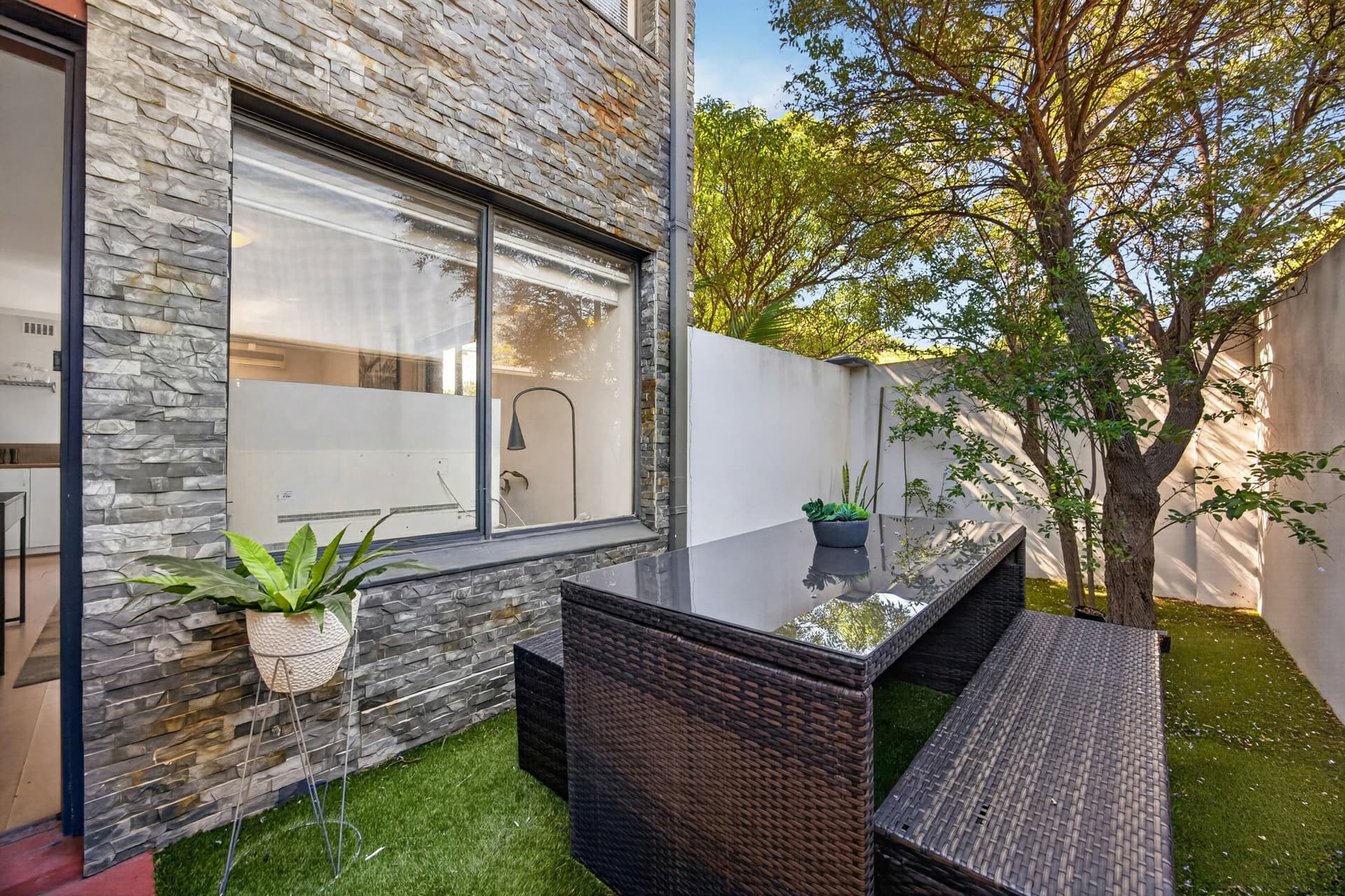 1/345 Stirling Street, Highgate, Highgate - Image 1