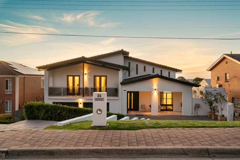 24 Ellerslie Drive, Rostrevor - Image 1