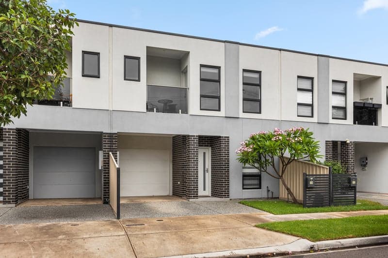1b Plymouth Avenue, Devon Park - Image 1