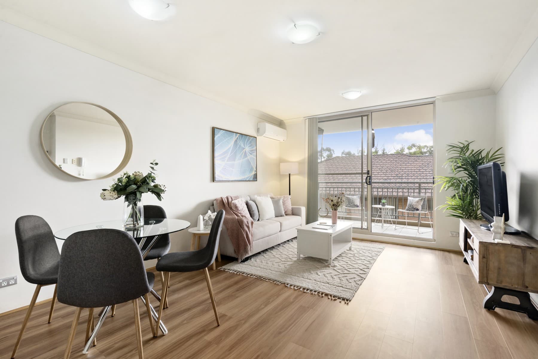 37/18 Sorrell Street, Parramatta - Image 1