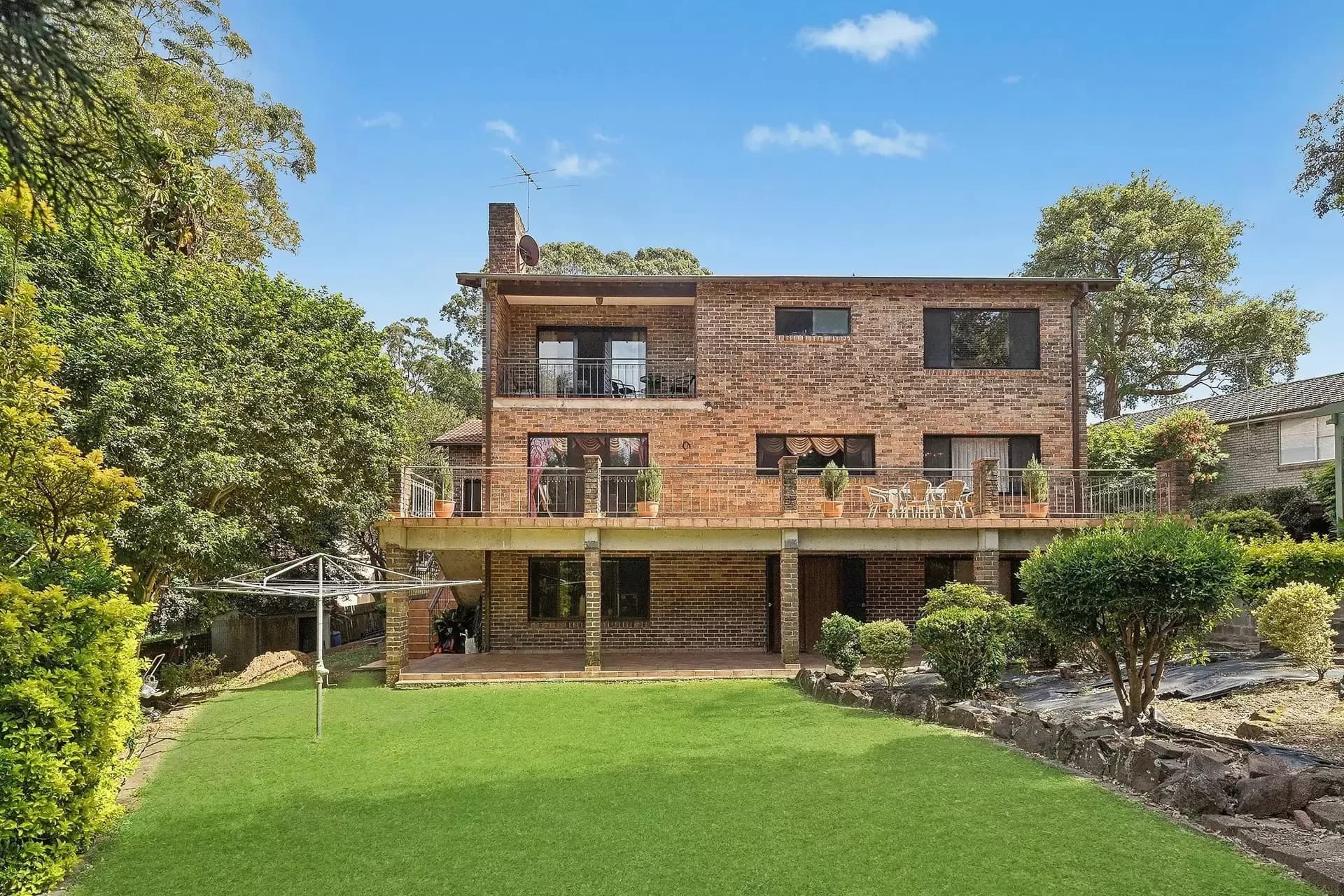 17 Parkwood Grove, West Pymble - Image 1