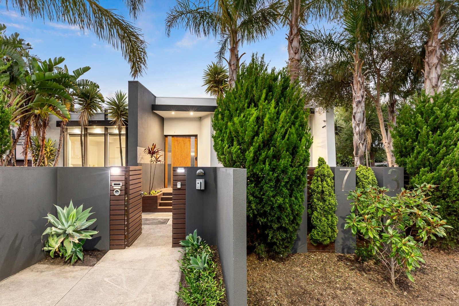 273 Dendy Street, Brighton East - Image 1