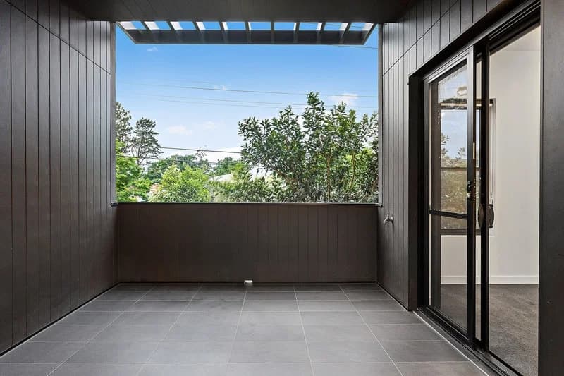 204/133-135 Clarence Road, Indooroopilly, QLD, 4068, Indooroopilly - Image 1
