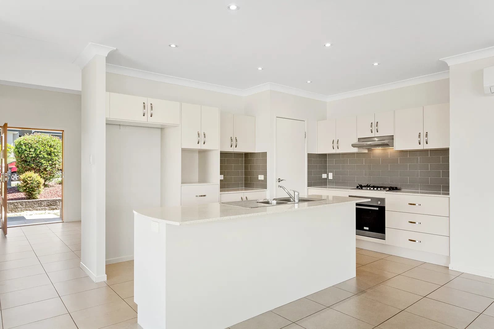 13 Forest Oak Court, Chuwar, QLD, 4306, Chuwar - Image 1