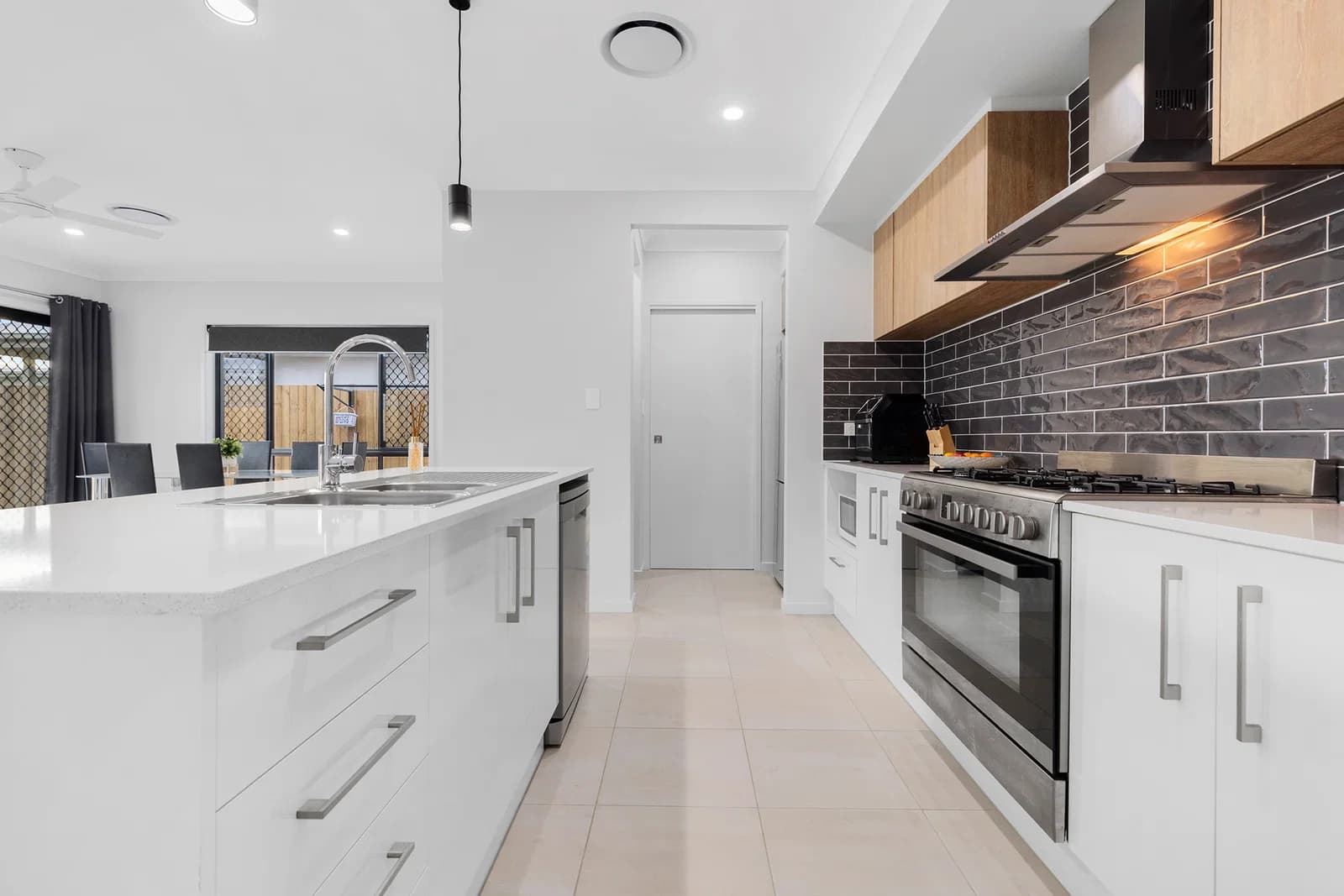 5 Bloomfield Street, Pallara, QLD, 4110, Pallara - Image 1