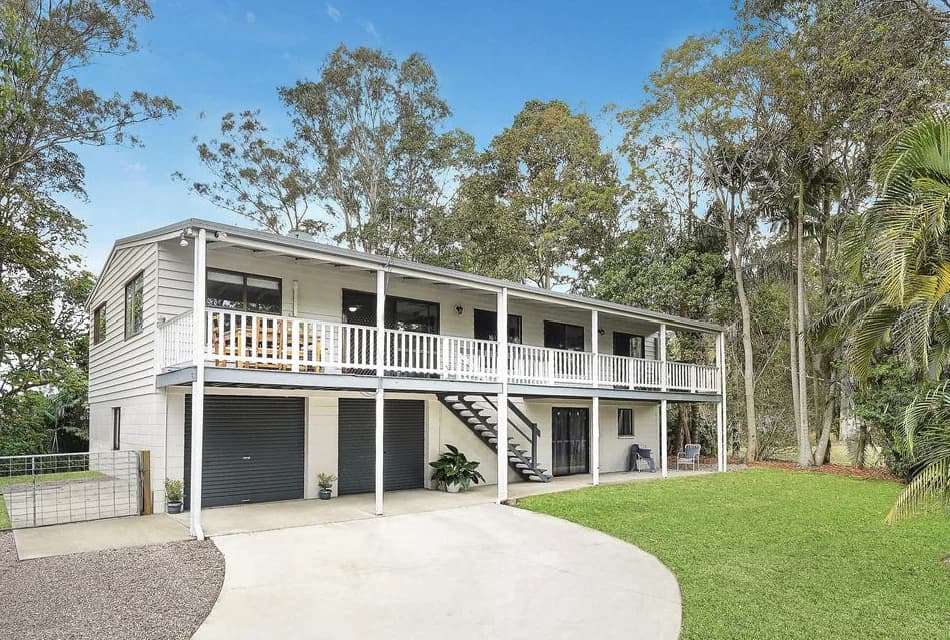 4 Leach Avenue, Landsborough, QLD, 4550, Landsborough - Image 1