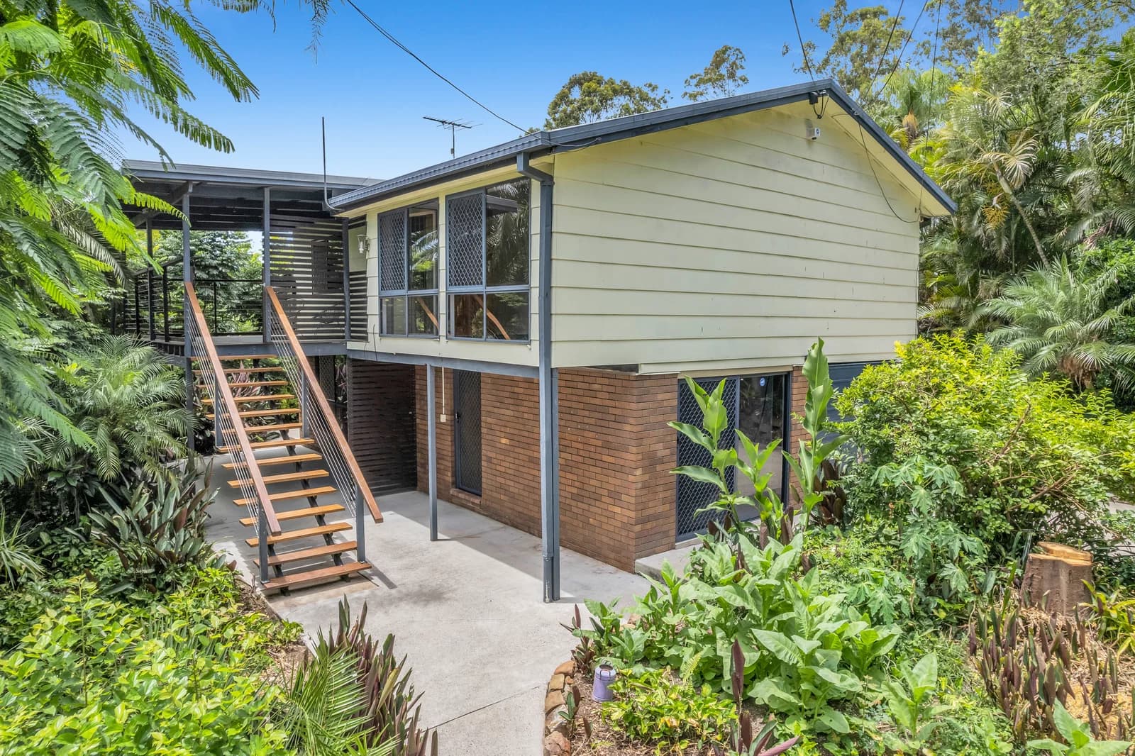 6 Sherwood Crescent, Bellbird Park, QLD, 4300, Bellbird Park - Image 1
