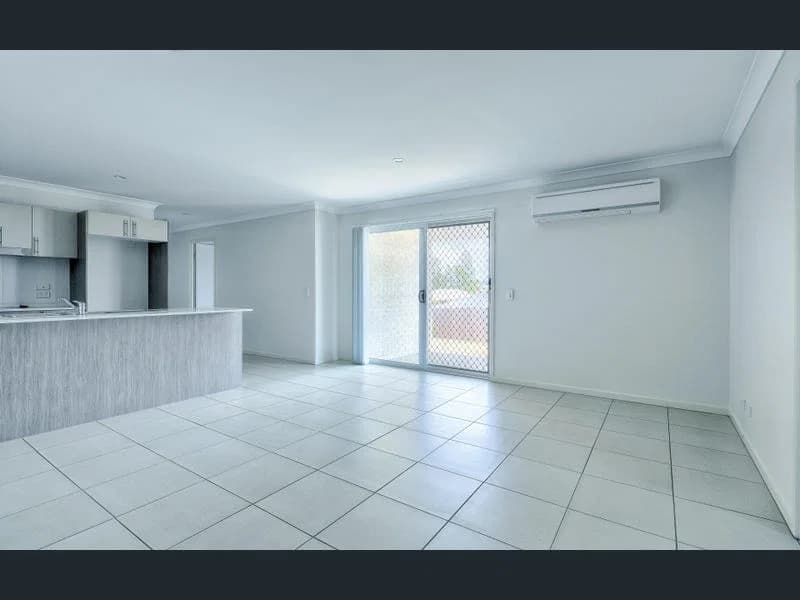 2/4 Aden Place, Deebing Heights, QLD, 4306, Deebing Heights - Image 1
