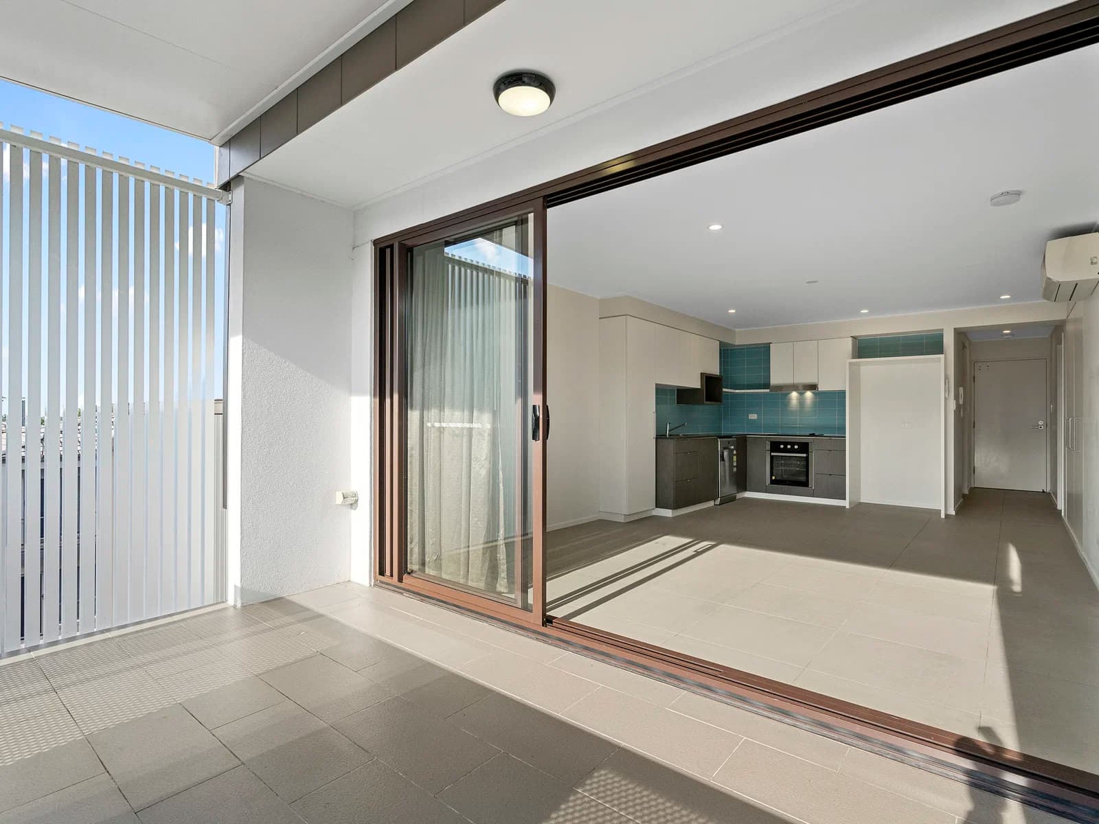 21/62 Richmond Road, Morningside, QLD, 4170, Morningside - Image 1