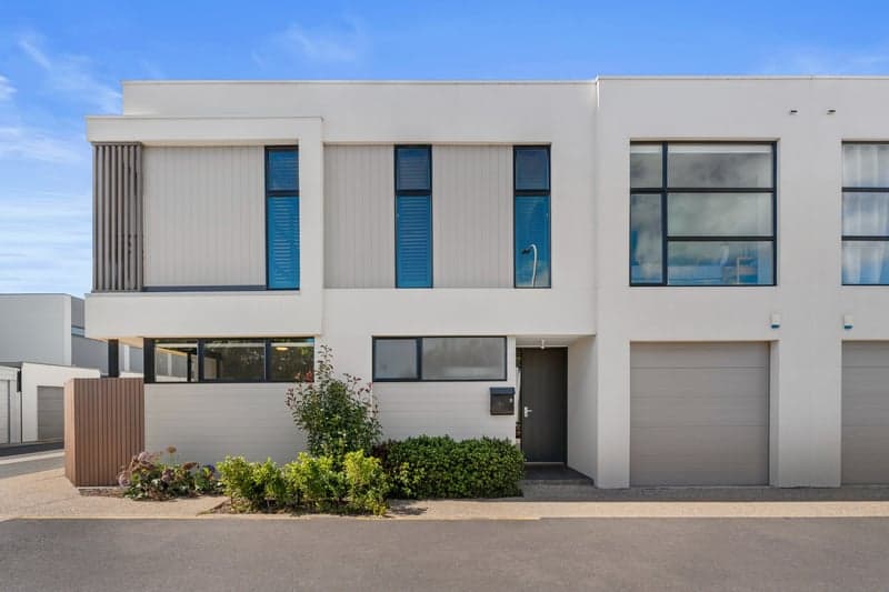 5 Walter Lane, West Lakes - Image 1