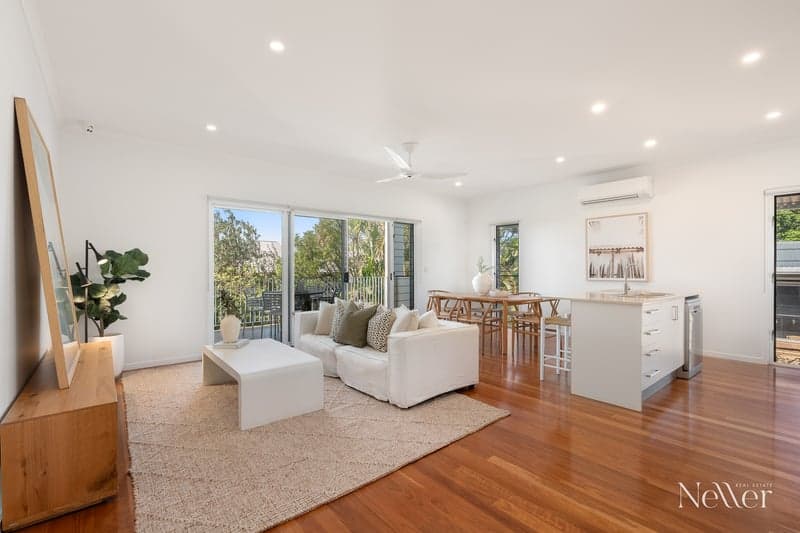 2/38 Orealla Crescent, Sunrise Beach - Image 1
