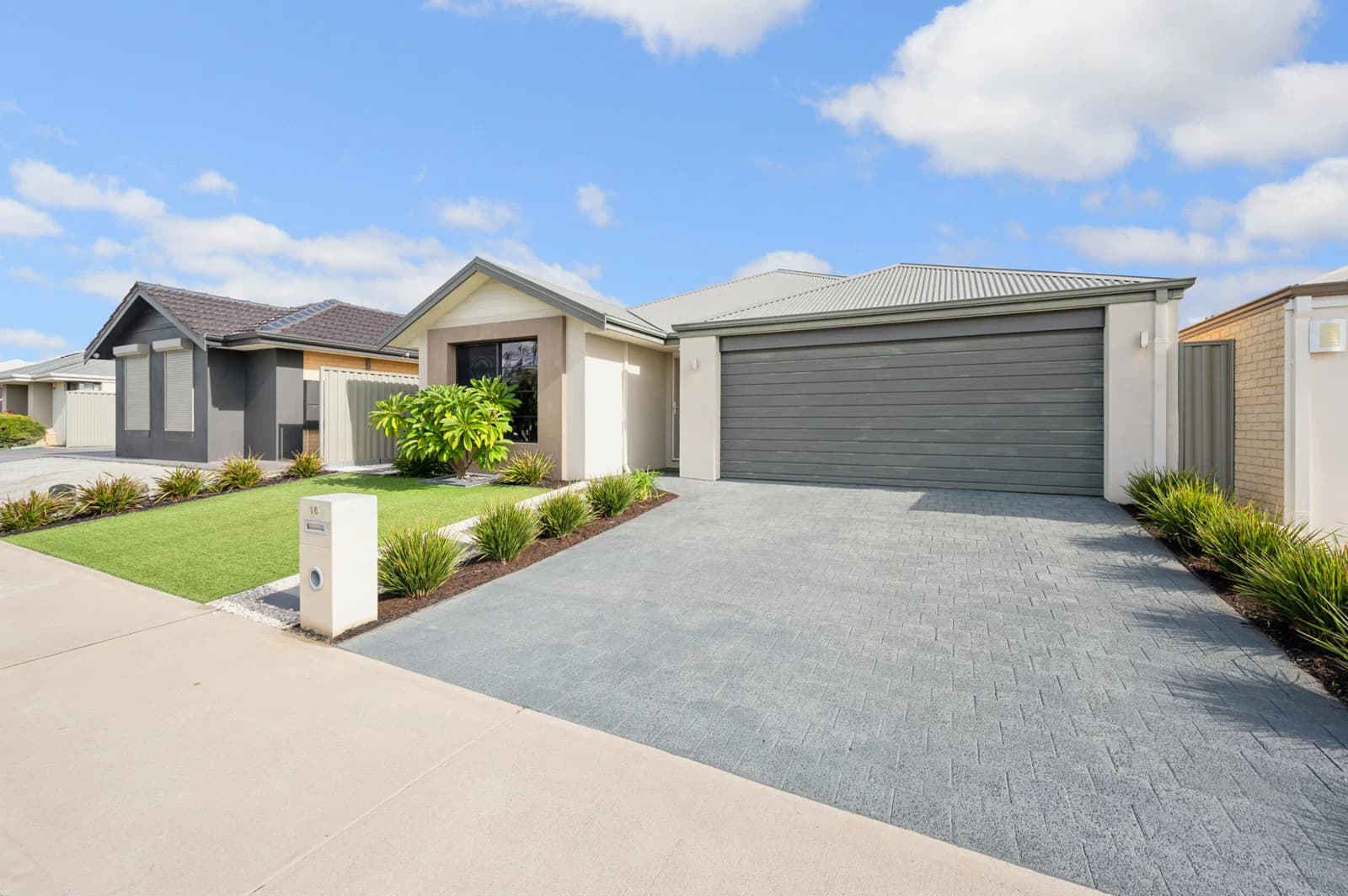 16 Sackler Link, PIARA WATERS WA 6112, Piara Waters - Image 1