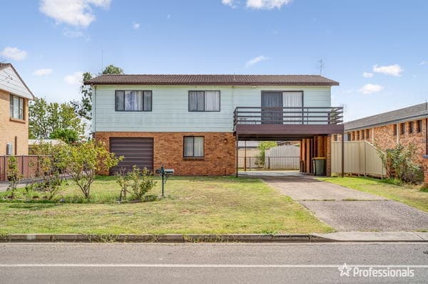10 Crinoline Street, Denman NSW 2328, Denman - Image 1