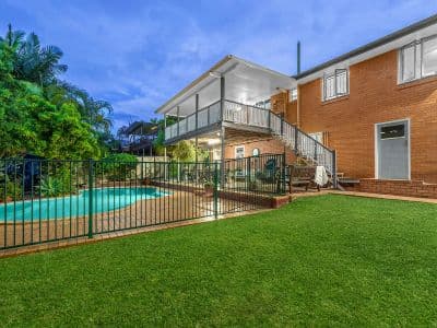 Wishart, Wishart - Image 1