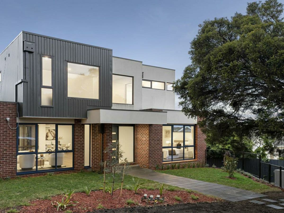 1/99 Atkinson Street, TEMPLESTOWE, Templestowe - Image 1