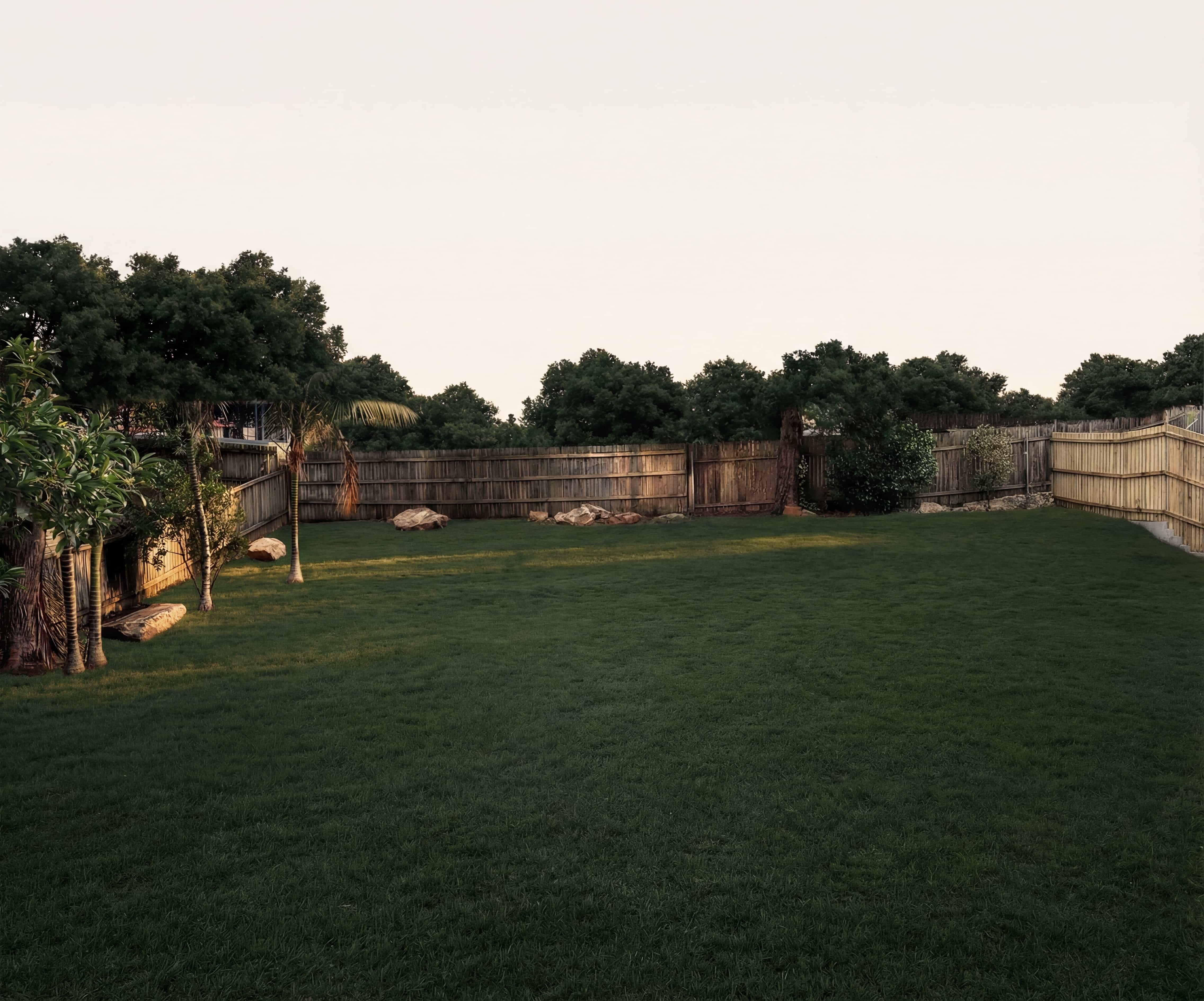 12 Brewer Place, Lugarno - Image 1