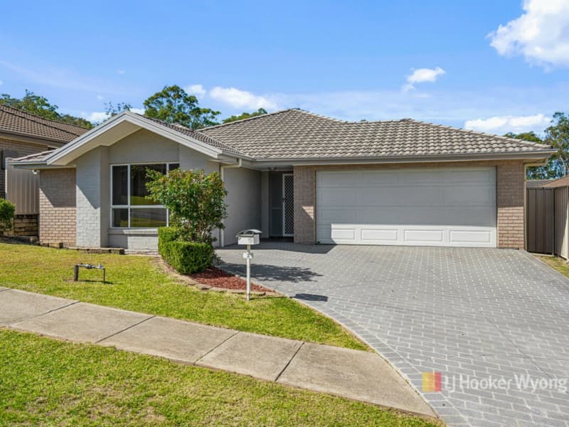 3 Yarra Place, Wadalba, Wadalba - Image 1