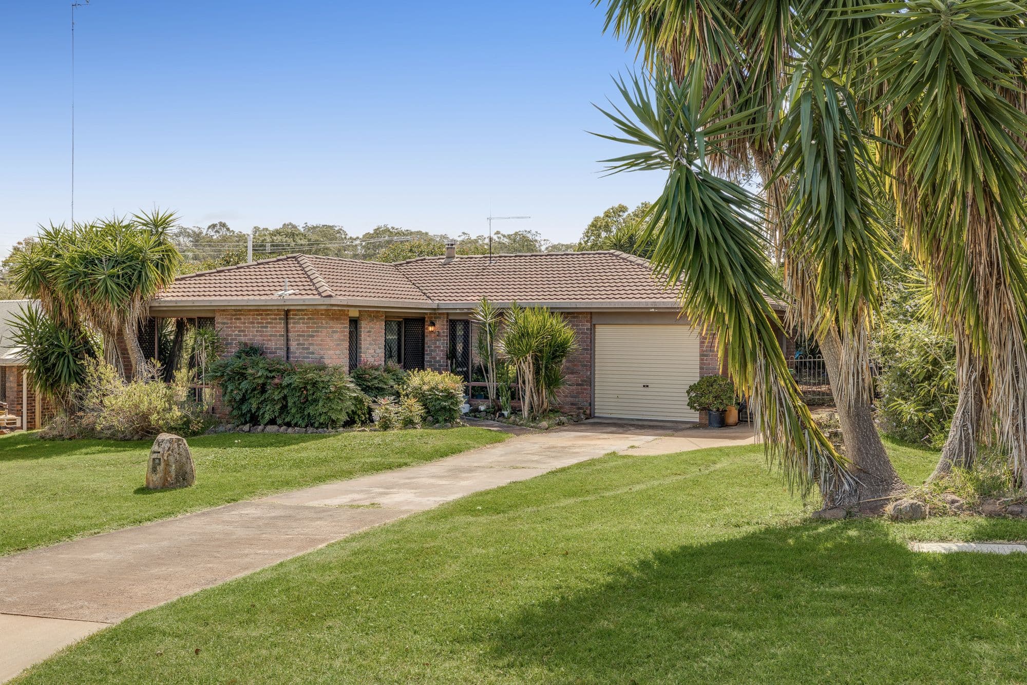39 Lindberg Street, Wilsonton QLD 4350, Wilsonton - Image 1