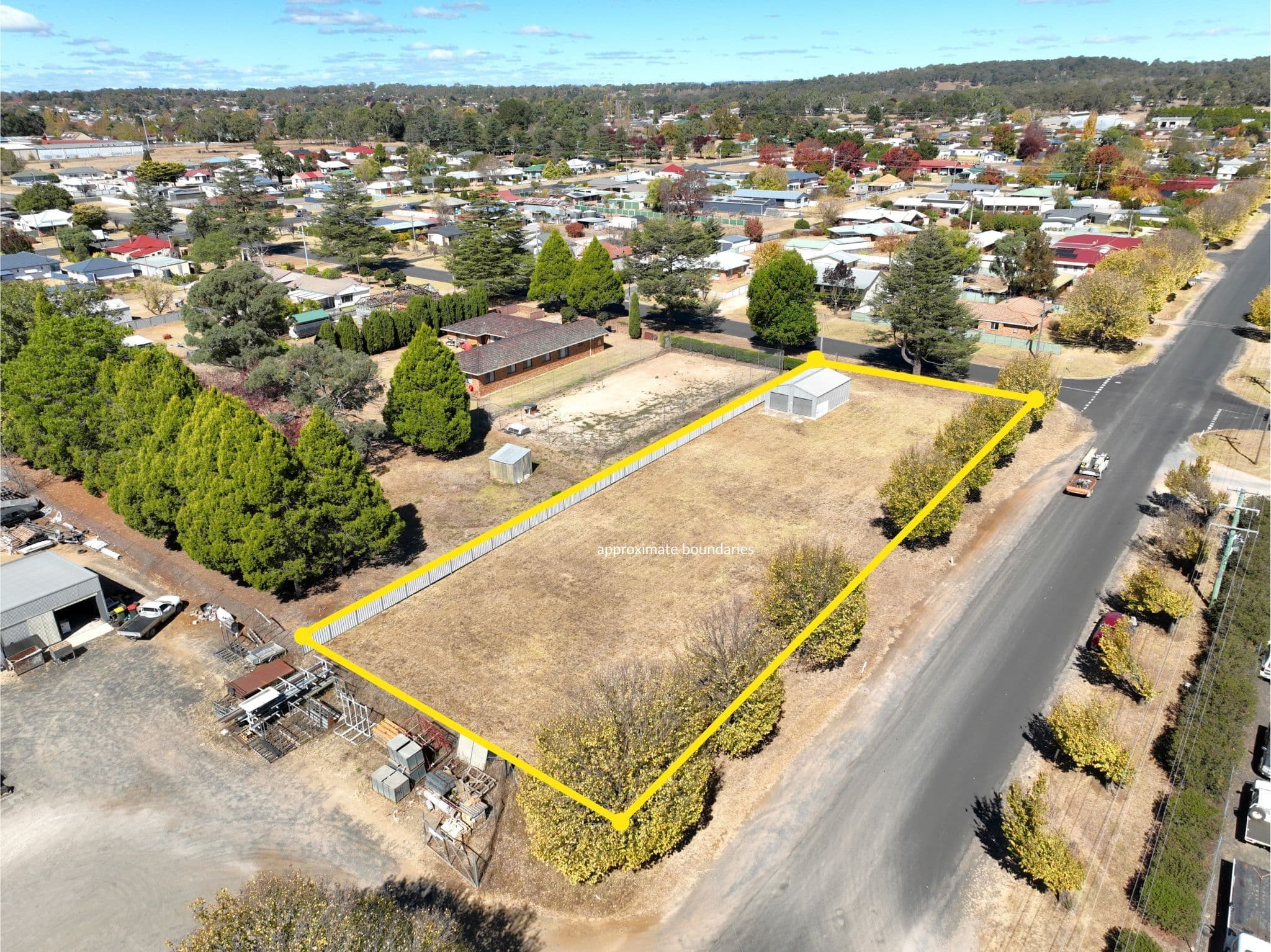 26 Meade Street, Glen Innes NSW 2370, Glen Innes - Image 1