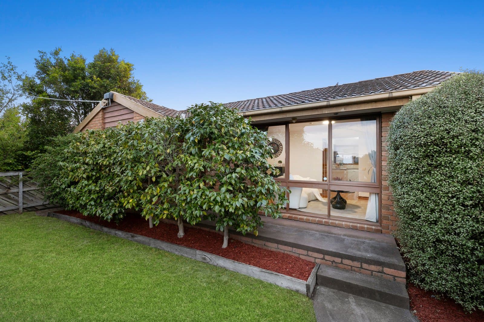 2/21 Quaintance Street, Mount Waverley, Mount Waverley - Image 1