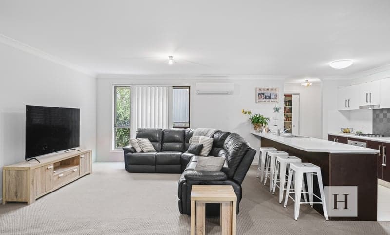 15 Voyager Street, Wadalba, NSW 2259, Wadalba - Image 1