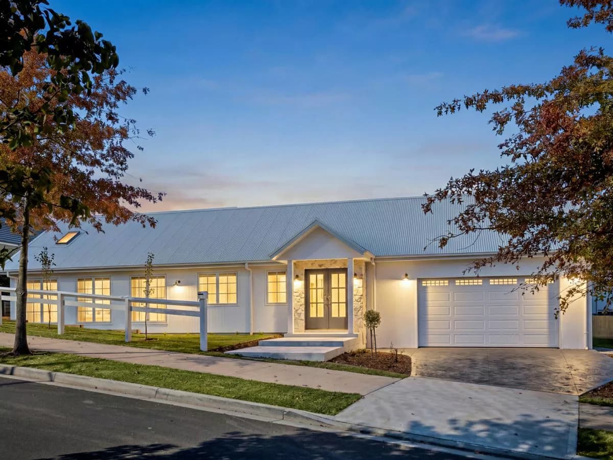 4 Ayrshire Parade, BOWRAL, Bowral - Image 1