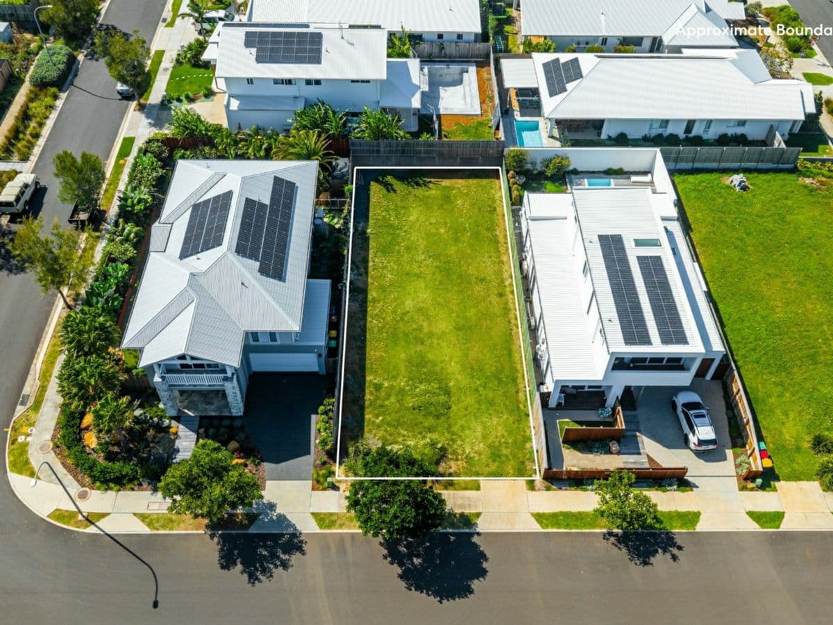 35 Carroll Avenue, SKENNARS HEAD, Skennars Head - Image 1